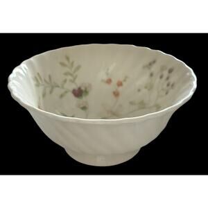 Wedgwood Campion Sugar Bowl Bone China England Vintage Flowers Floral Delicate